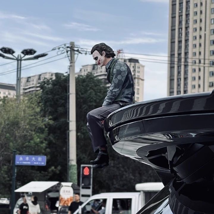 Neue Joker Heath Ledger Action – Car Accessories Joker Bewertung und Preis