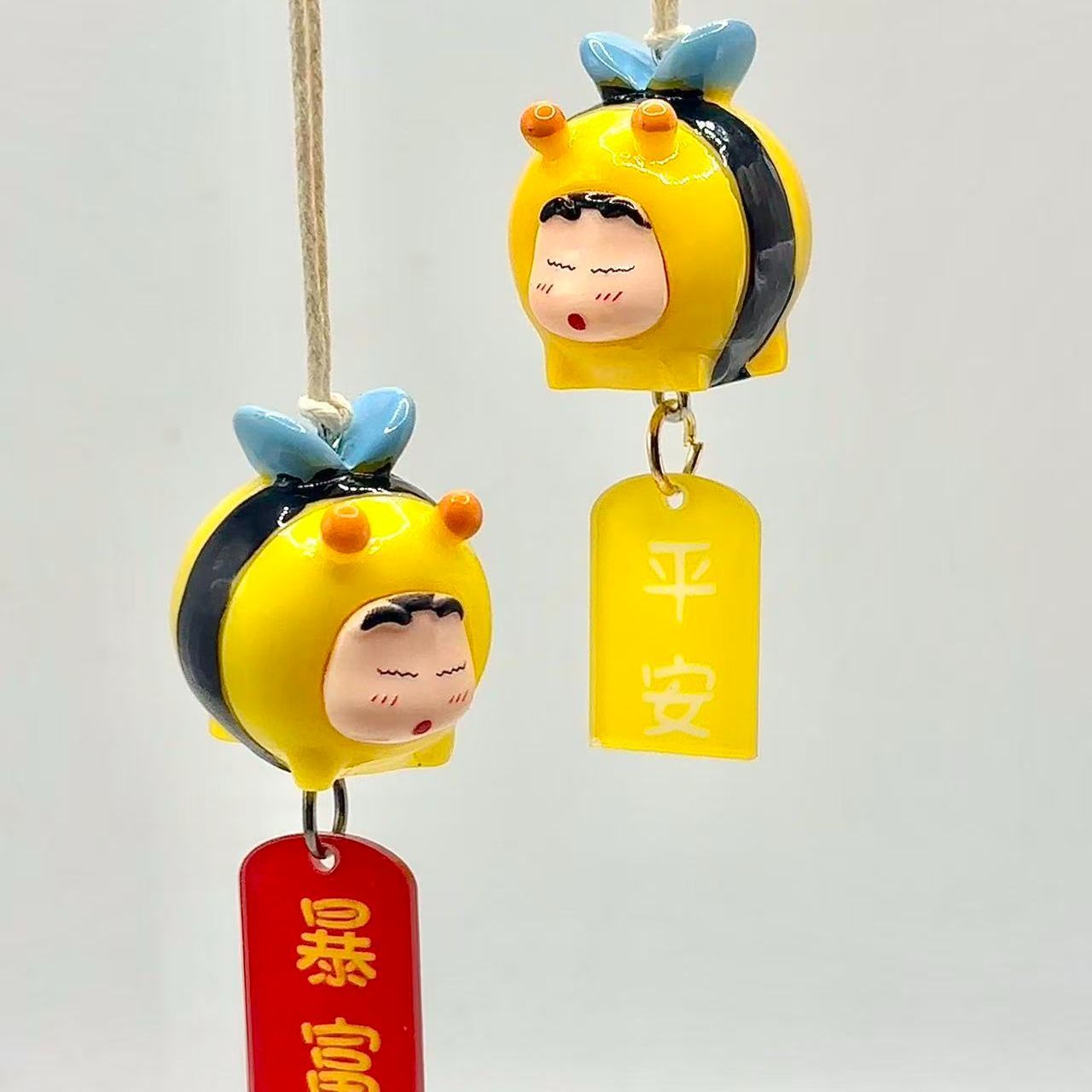 Crayon Shin-chan Bienen-Cospla – Car Accessories For Interior Bewertung und Preis